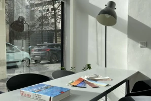 Open Space - 75012 - 2 postes - 330€