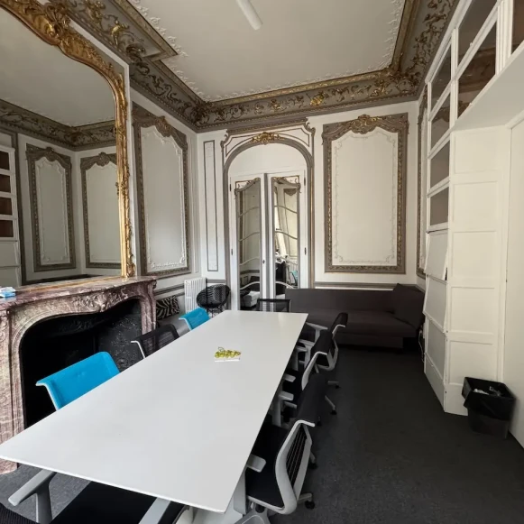 Bureau privé 141 m² 30 postes Coworking Rue du Général Clergerie Paris 75016 - photo 17