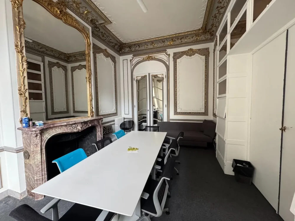 Bureau privé - 75016 - 30 postes - 9000€