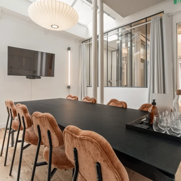 Espace indépendant 200 m² 32 postes Coworking Rue de Paradis Paris 75010 - photo 2