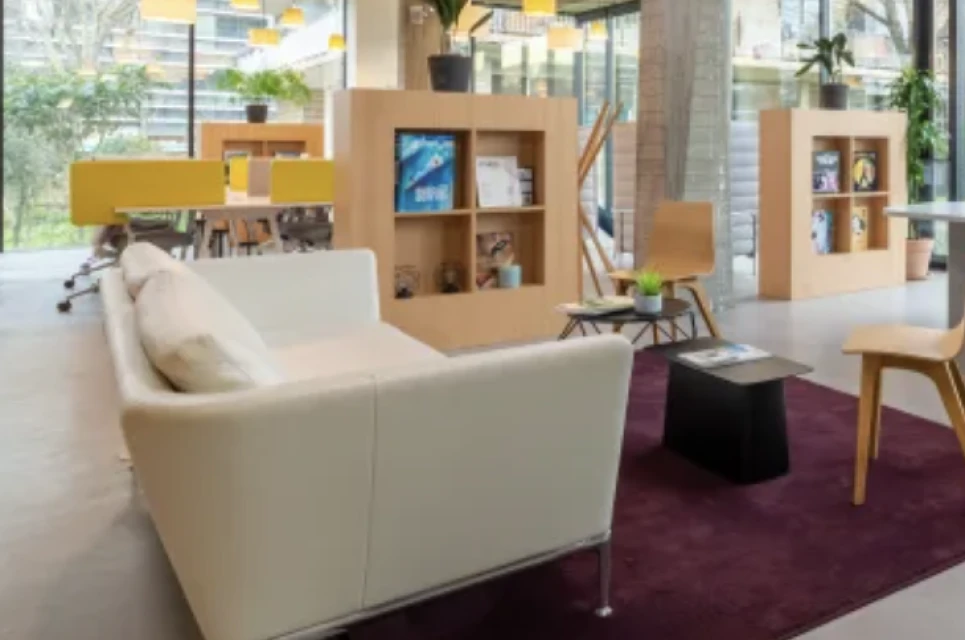 Spaces - Boulogne Billancourt, Pont de Sèvres