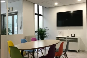 Bureau privé - 75020 - 2 postes - 650€