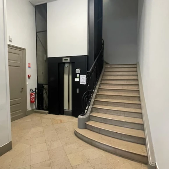 Bureau privé 148 m² 15 postes Coworking Place de la Gare Lille 59800 - photo 12