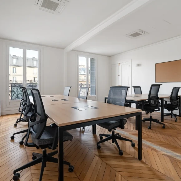 Bureau privé 280 m² 40 postes Location bureau Avenue Carnot Paris 75017 - photo 1