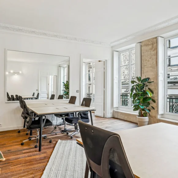 Espace indépendant 132 m² 24 postes Location bureau Rue des Petites Écuries Paris 75010 - photo 6