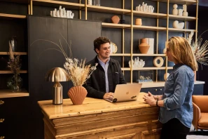 Bureau privé - 75008 - 6 postes - 5400€