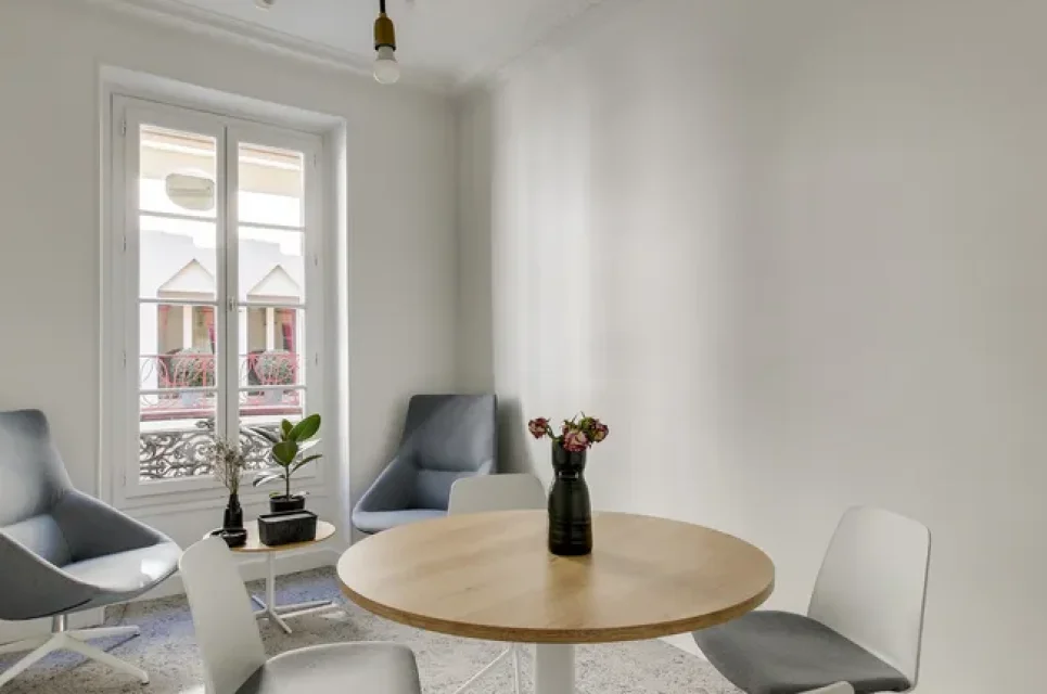 Volum Rue des Mathurins