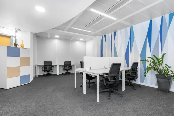 Bureau privé - 92220 - 5 postes - 1195€