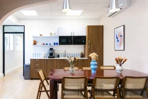 Espace indépendant - 75002 - 19 postes - 13000€