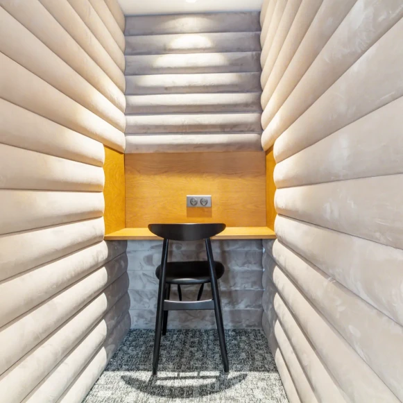 Bureau privé 54 m² 18 postes Location bureau Rue Taitbout Paris 75009 - photo 5