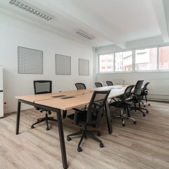Espace indépendant 142 m² 24 postes Location bureau Rue de Charonne Paris 75011 - photo 7