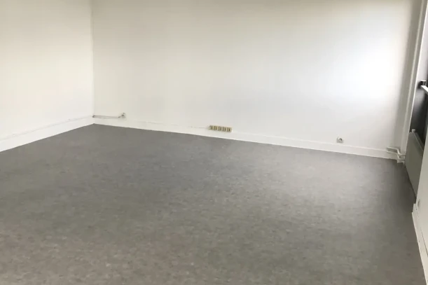 Bureau privé - 91420 - 29 postes - 7250€