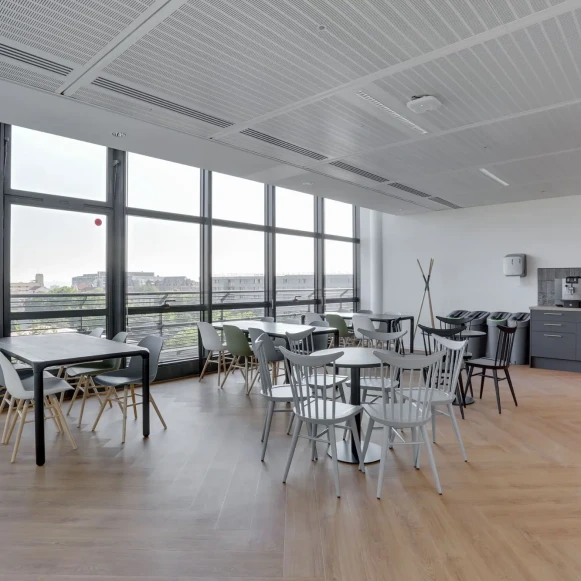 Bureau privé 124 m² 12 postes Coworking Boulevard Romain Rolland Paris 75014 - photo 7