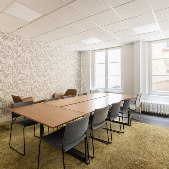 Espace indépendant 188 m² 32 postes Location bureau Rue des Messageries Paris 75010 - photo 2