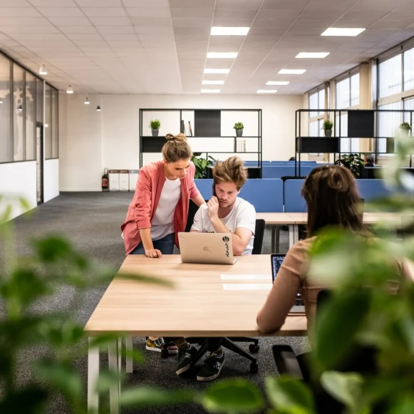 Open Space  10 postes Coworking Rue Victor Hugo Levallois-Perret 92300 - photo 1