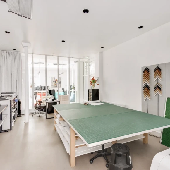 Espace indépendant 548 m² 70 postes Location bureau Rue Deguerry Paris 75011 - photo 7