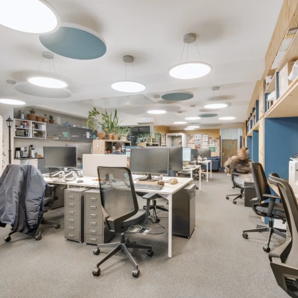 Espace indépendant 160 m² 35 postes Location bureau Rue Sainte-Apolline Paris 75002 - photo 1