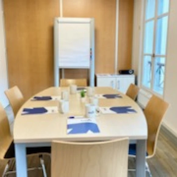 Bureau privé 40 m² 8 postes Coworking Rue Cambon Paris 75001 - photo 5
