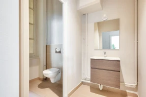 Espace indépendant - 69001 - 6 postes - 3300€
