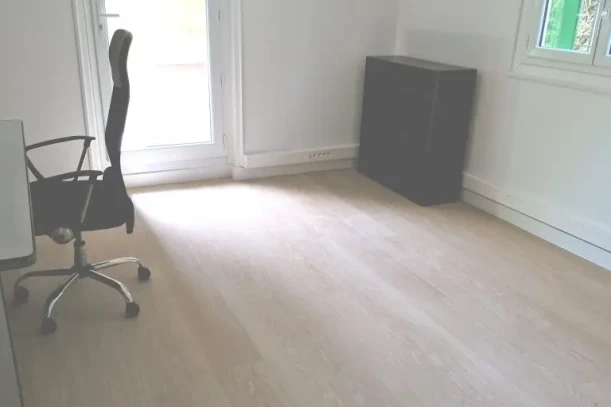 Bureau privé - 31500 - 2 postes - 450€