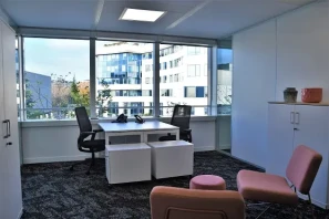 Espace indépendant - 92130 - 65 postes - 38000€