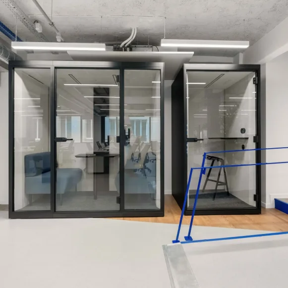 Espace indépendant 450 m² 46 postes Location bureau Rue Saint-Antoine Paris 75004 - photo 6