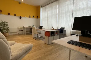 Bureau privé - 75010 - 8 postes - 2500€