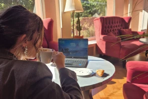 Open Space - 64500 - 5 postes - 100€