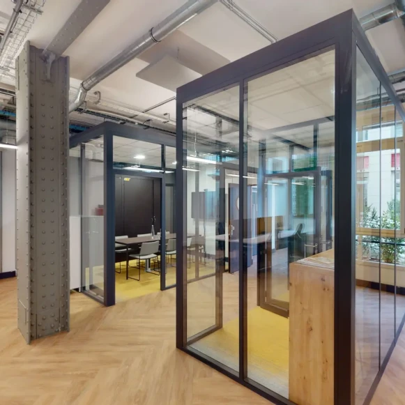 Espace indépendant 101 m² 22 postes Location bureau Rue des Petits Hôtels Paris 75010 - photo 6