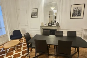 Bureau privé - 75016 - 4 postes - 2200€