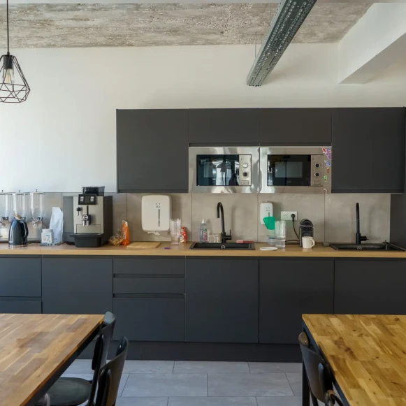 Open Space  6 postes Location bureau Cité Paradis Paris 75010 - photo 9