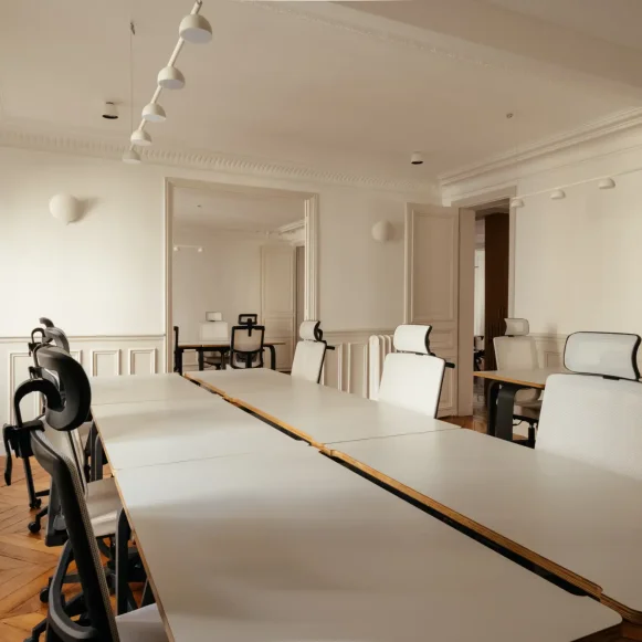 Espace indépendant 95 m² 12 postes Location bureau Rue de la Bienfaisance Paris 75008 - photo 9