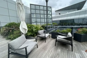 Cours Valmy 92800 Puteaux