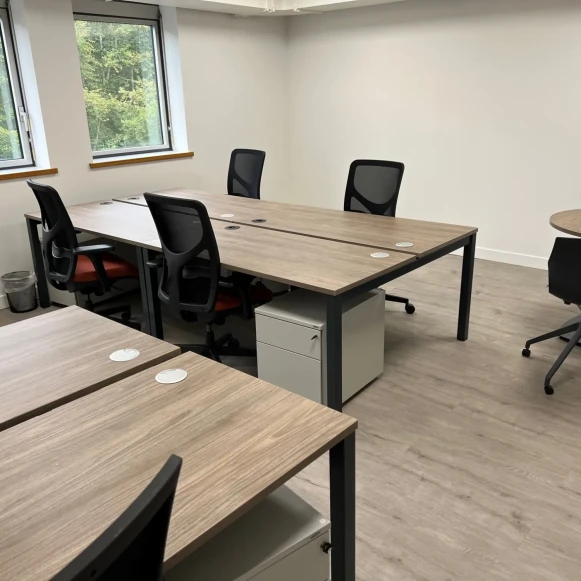 Bureau privé 90 m² 18 postes Location bureau Rue Jeanne Braconnier Meudon 92360 - photo 3