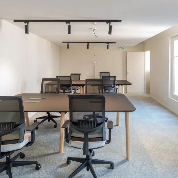 Espace indépendant 290 m² 42 postes Location bureau Rue Le Peletier Paris 75009 - photo 5
