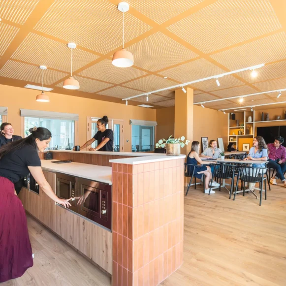 Bureau privé 10 m² 2 postes Coworking Rue Denis Papin Villeneuve-d'Ascq 59650 - photo 1