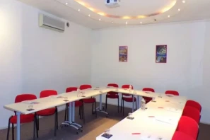 Bureau privé - 49100 - 1 poste - 493€