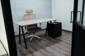 Bureau privé - 86000 - 4 postes - 490€