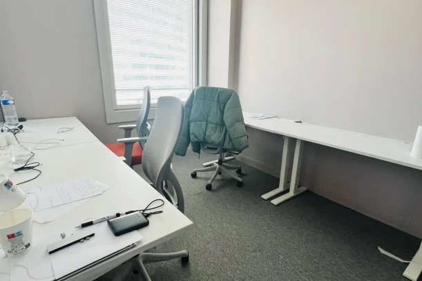 Bureau privé - 92400 - 4 postes - 1785€