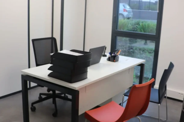Bureau privé - 91430 - 1 poste - 224€