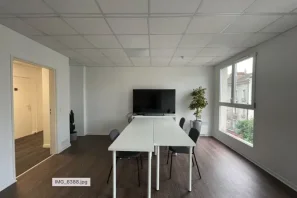 Espace indépendant - 94200 - 50 postes - 4000€