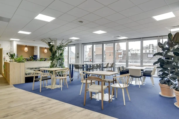 Bureau privé - 59800 - 6 postes - 2400€