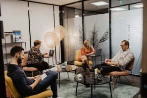 Bureau privé - 67300 - 6 postes - 1757€