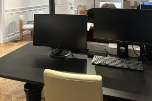 Open Space - 75016 - 4 postes - 350€