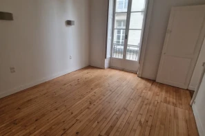 Bureau privé - 44000 - 4 postes - 1200€