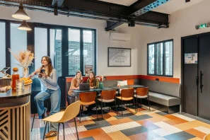 Bureau privé - 93400 - 4 postes - 1600€