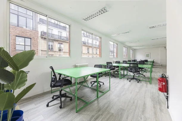 Espace indépendant - 75011 - 14 postes - 2950€