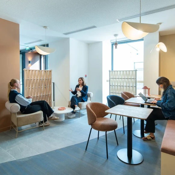 Bureau privé 302 m² 56 postes Location bureau Rue Lucien Sampaix Paris 75010 - photo 6