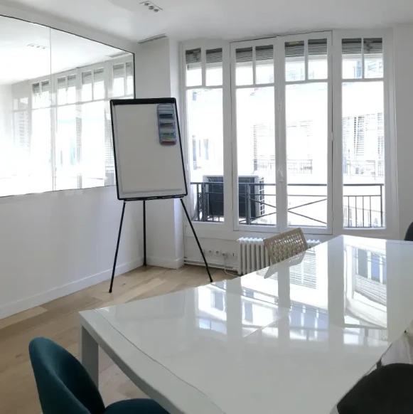 Espace indépendant 74 m² 8 postes Location bureau Rue Tronchet Paris 75008 - photo 7