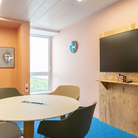 Bureau privé 25 m² 7 postes Coworking Rue Washington Paris 75008 - photo 3